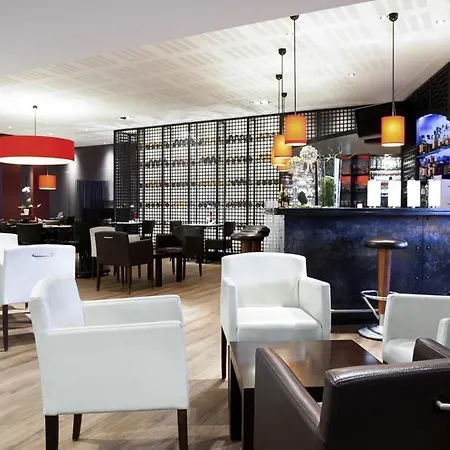 Hotel Novotel Centrum 3*